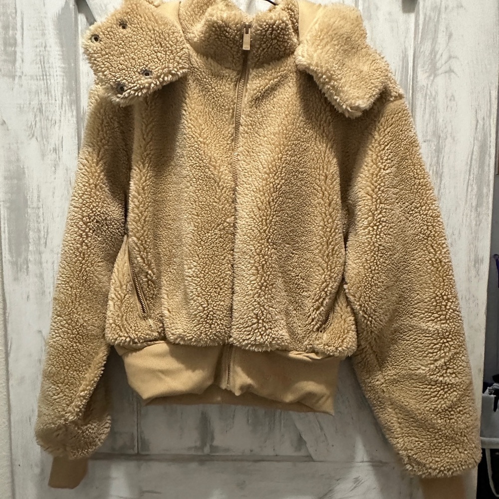 ALO Yoga Cream Teddy Jacket